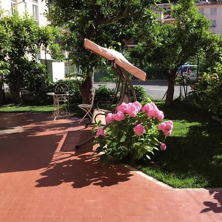 Casa Luigia Rooms Mtb In Finalborgo Bike Room Tour Ebike Trekking ฟีนาเลลีกูเร ภายนอก รูปภาพ