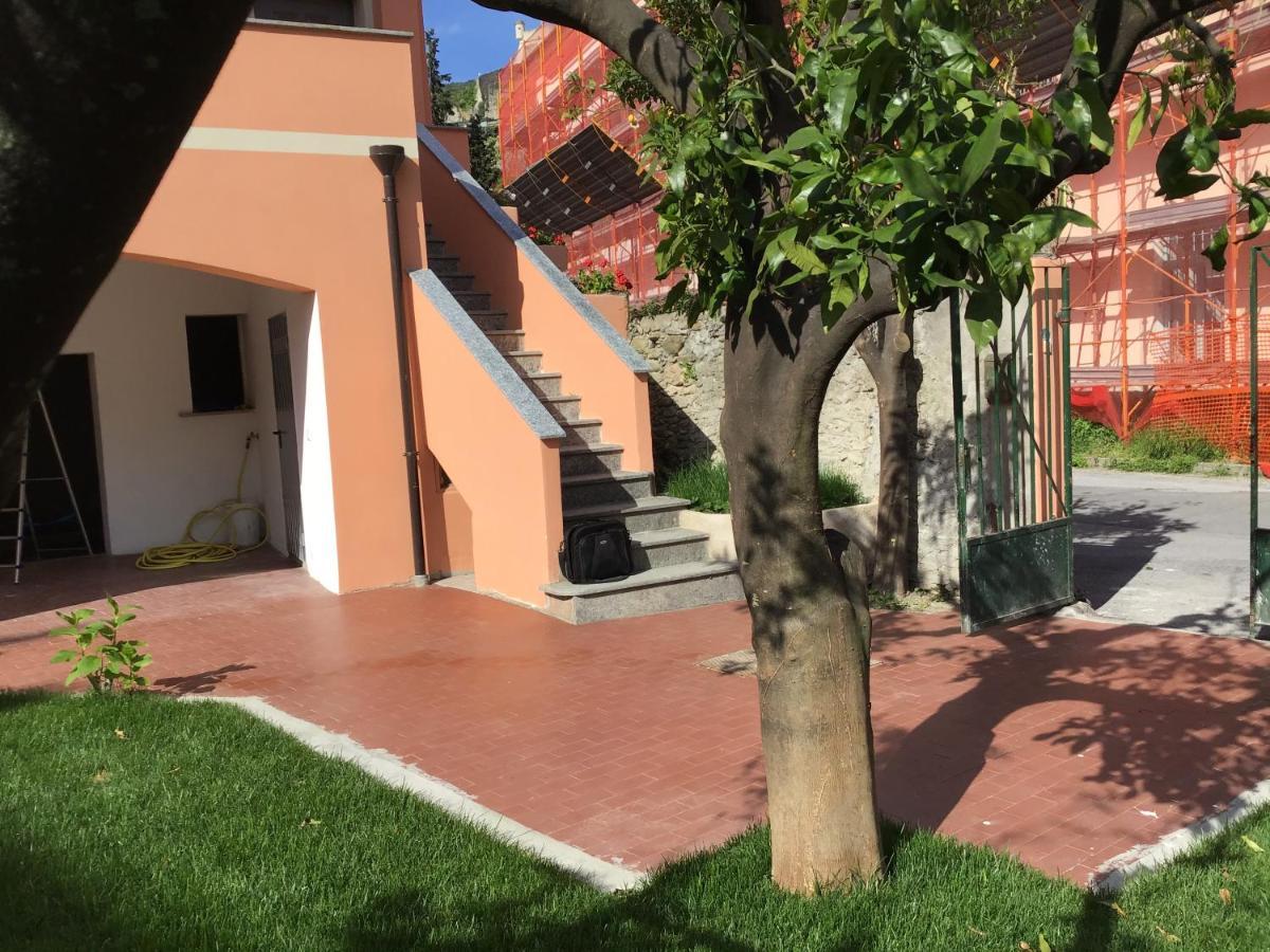 Casa Luigia Rooms Mtb In Finalborgo Bike Room Tour Ebike Trekking ฟีนาเลลีกูเร ภายนอก รูปภาพ