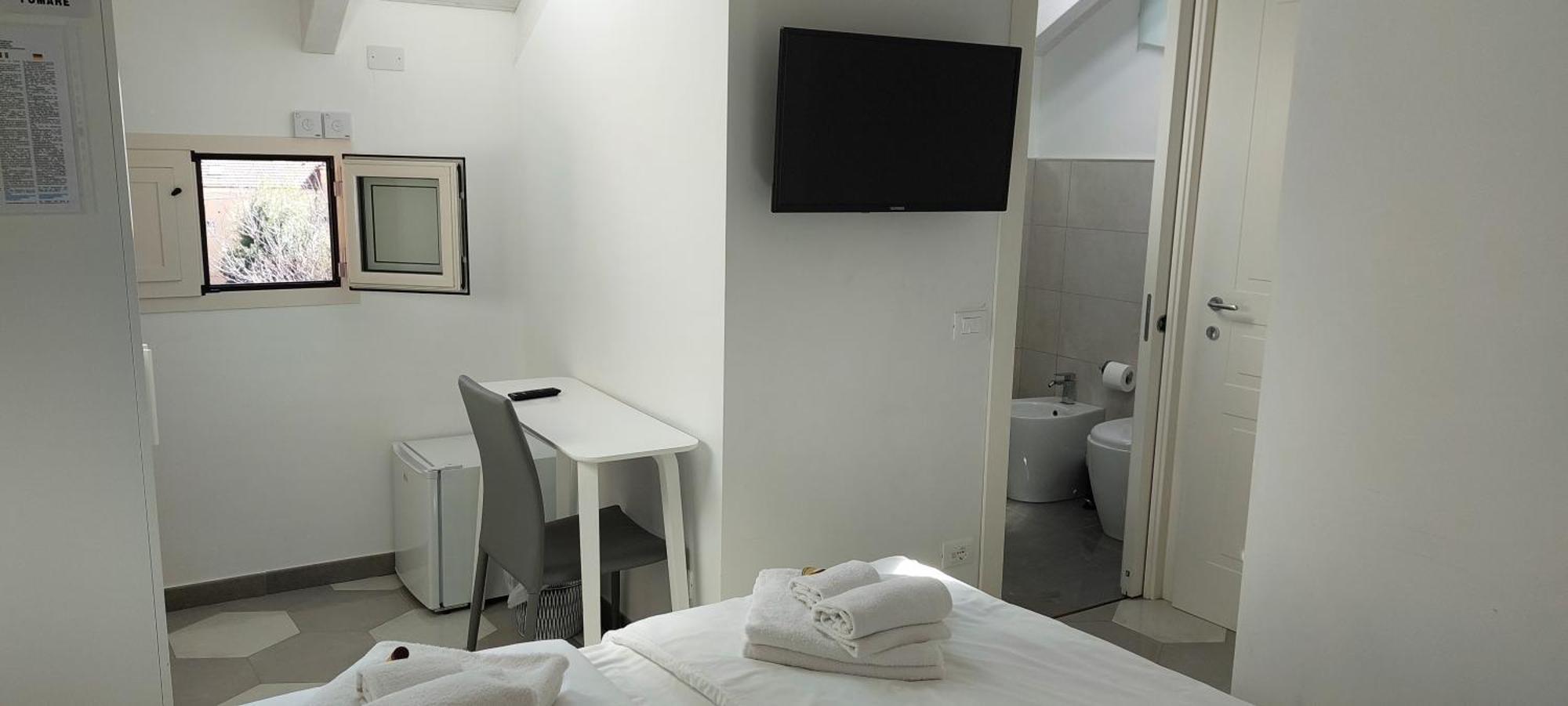 Casa Luigia Rooms Mtb In Finalborgo Bike Room Tour Ebike Trekking ฟีนาเลลีกูเร ภายนอก รูปภาพ